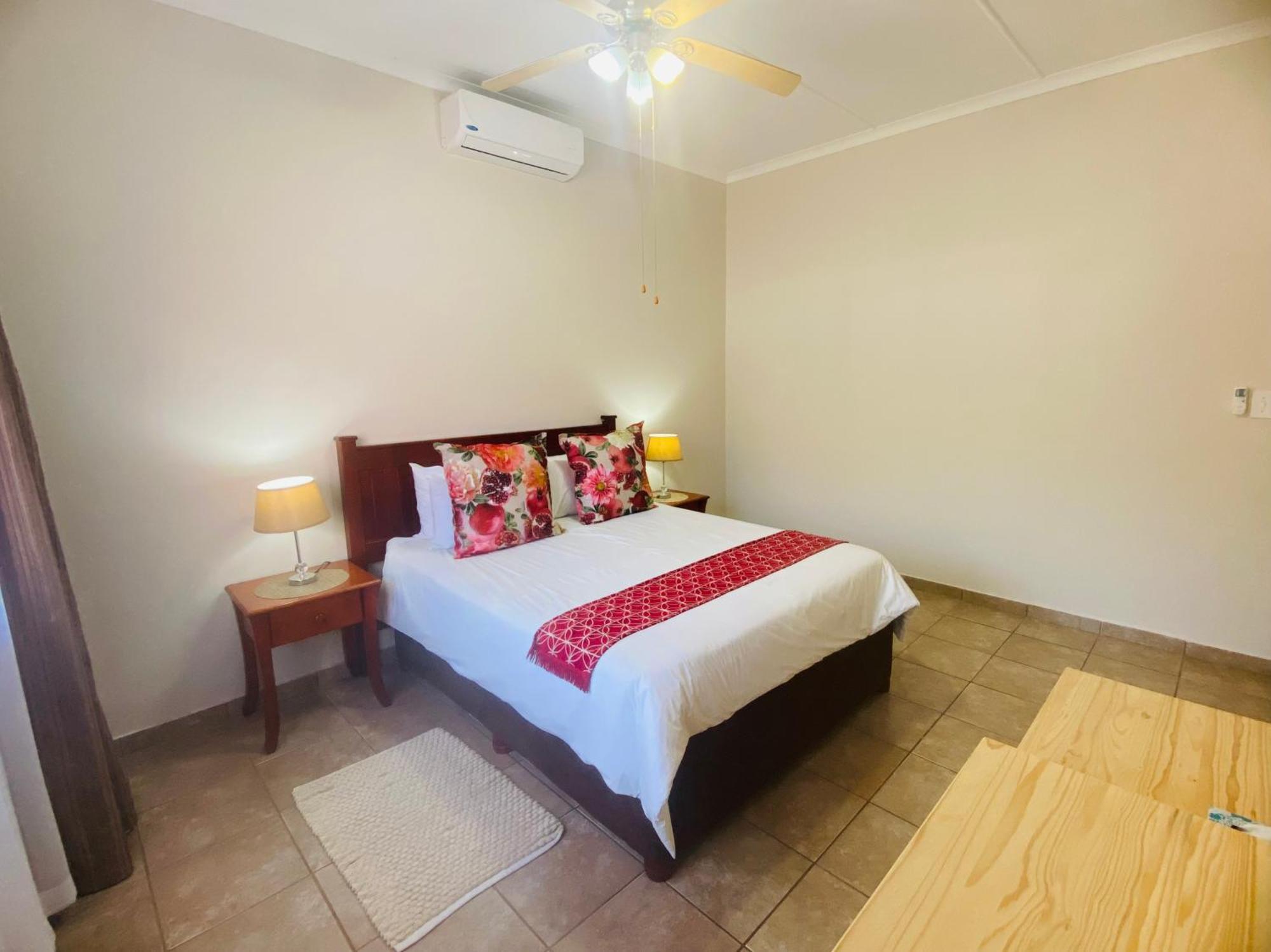 Little Eden St Lucia Apartment Phòng bức ảnh