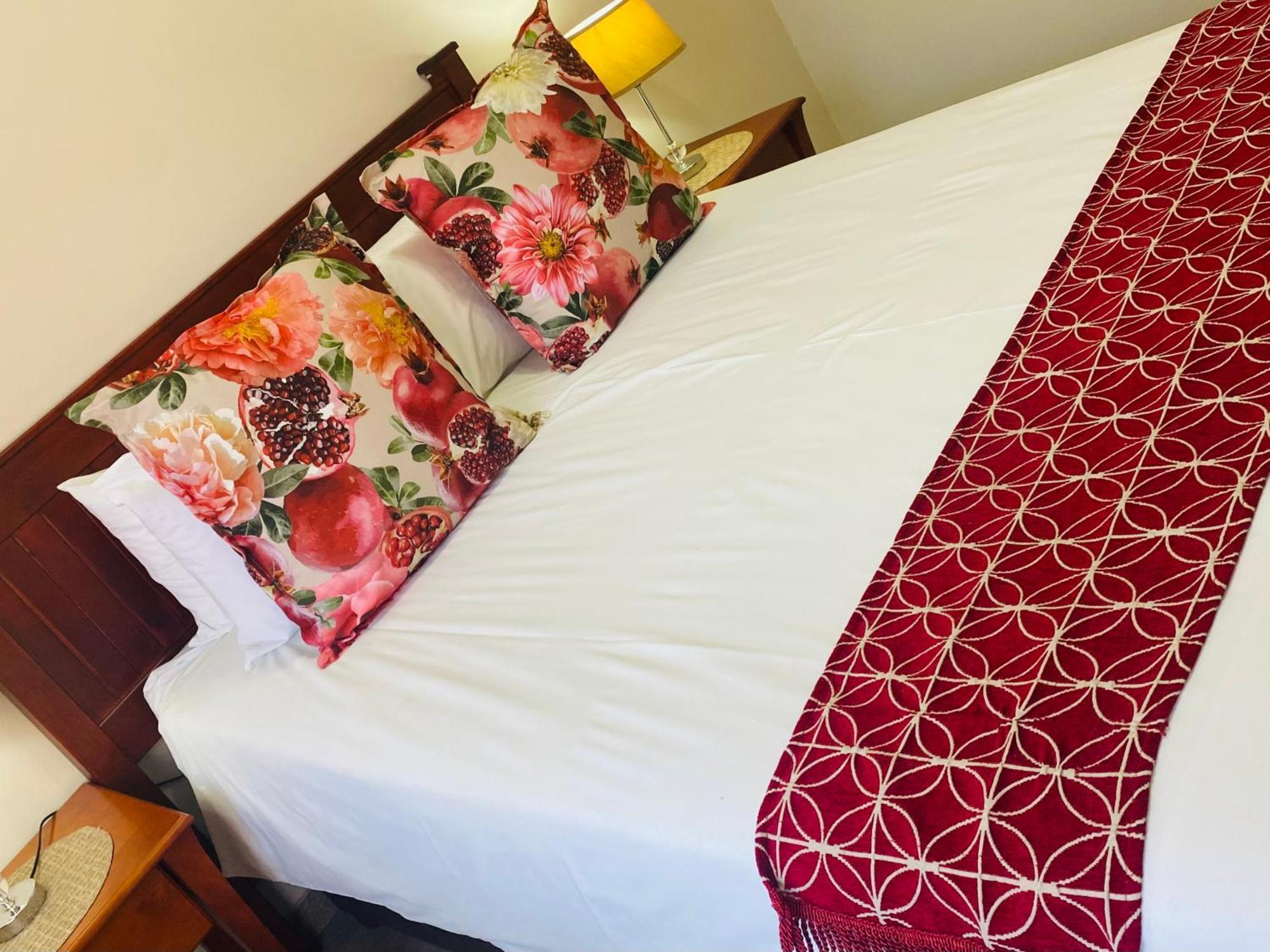 Little Eden St Lucia Apartment Phòng bức ảnh